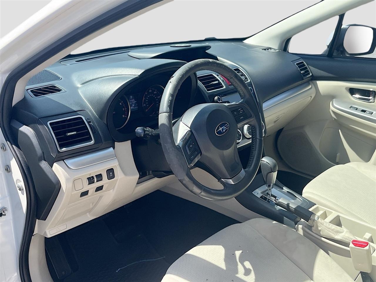 Subaru Impreza Sedan 4dr CVT 2.0i Premium 2015