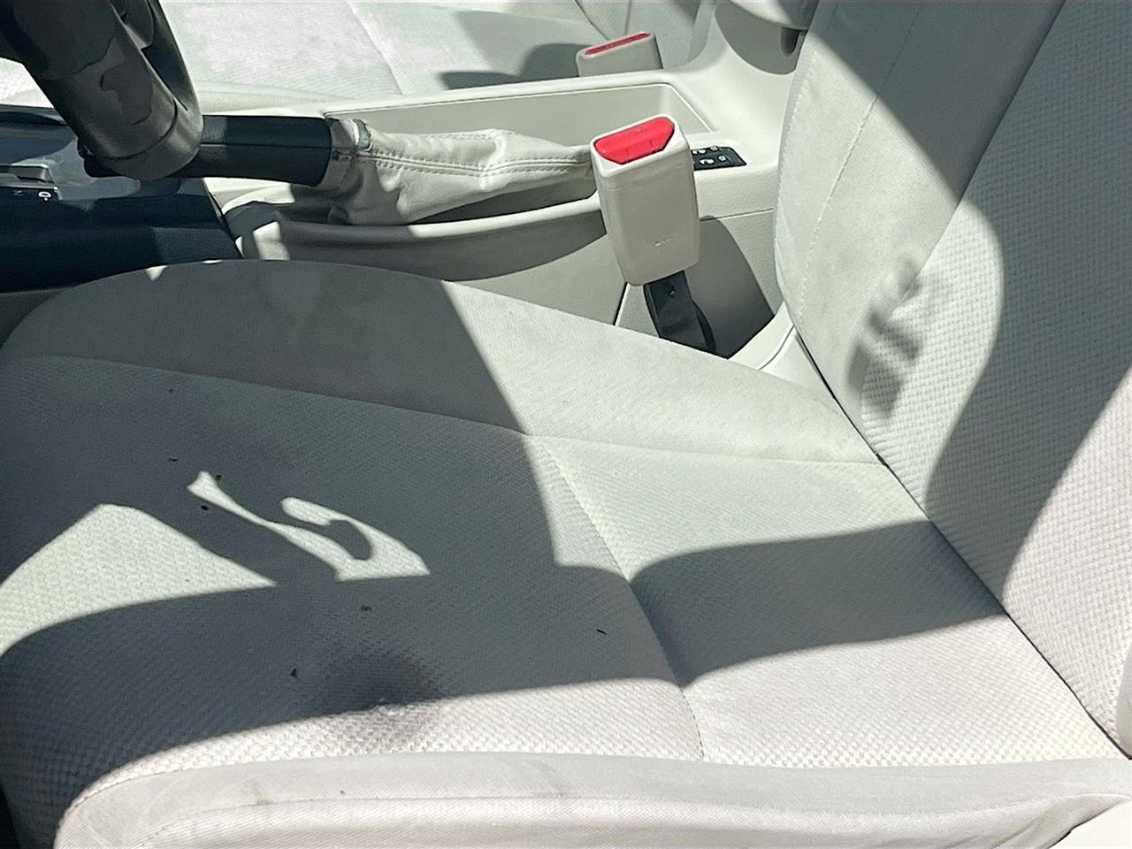 Subaru Impreza Sedan 4dr CVT 2.0i Premium 2015