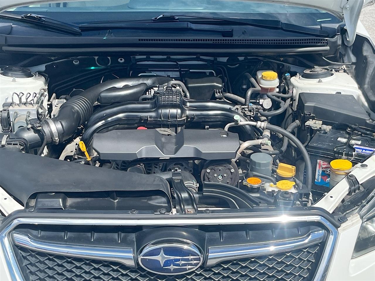 Subaru Impreza Sedan 4dr CVT 2.0i Premium 2015