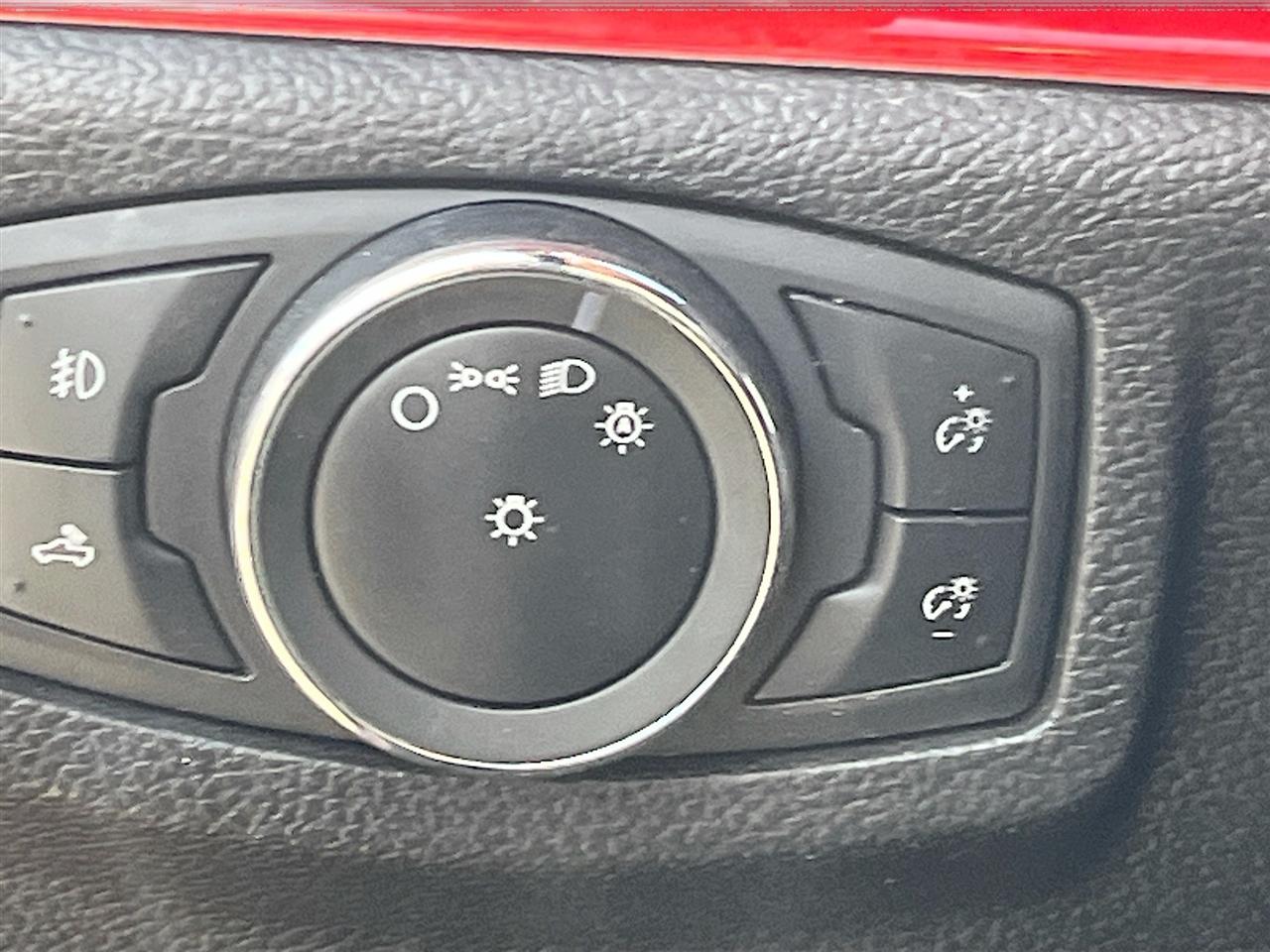 Ford F-150 4WD SuperCrew 145" King Ranch 2015