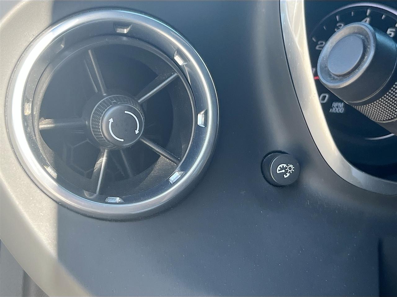 Chevrolet Camaro 2dr Conv 1LT 2017