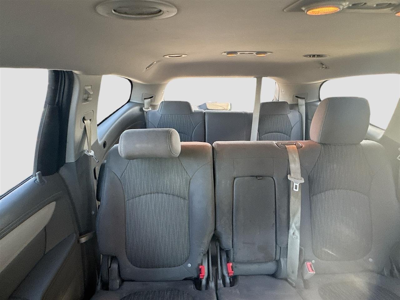 Chevrolet Traverse FWD 4dr LS w/1LS 2016