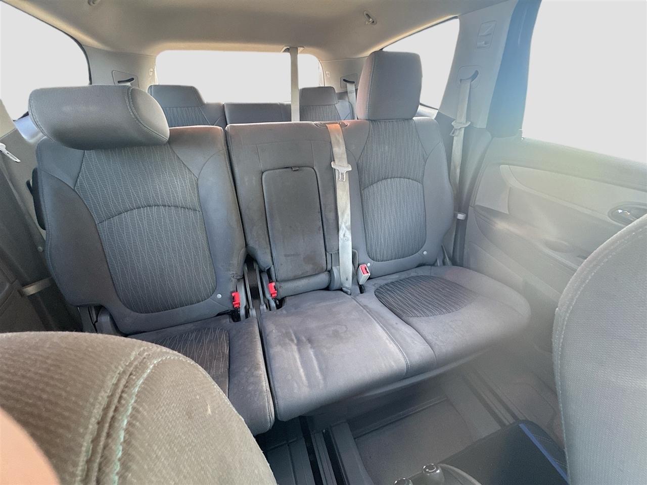 Chevrolet Traverse FWD 4dr LS w/1LS 2016