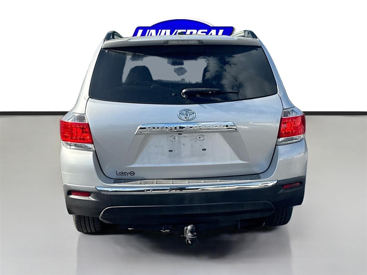 Toyota Highlander FWD 4dr V6 Limited (Natl) 2012