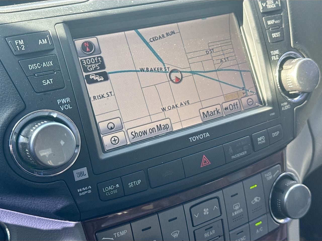 Toyota Highlander FWD 4dr V6 Limited (Natl) 2012