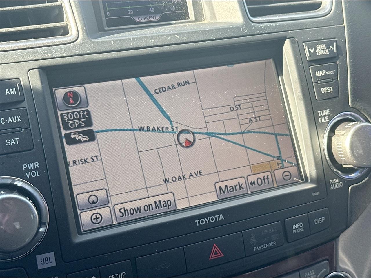 Toyota Highlander FWD 4dr V6 Limited (Natl) 2012