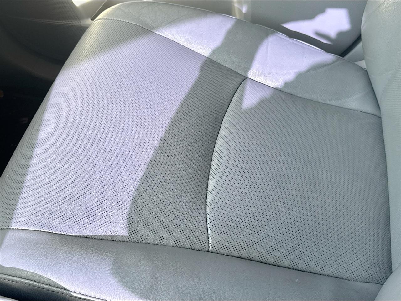 Toyota Highlander FWD 4dr V6 Limited (Natl) 2012