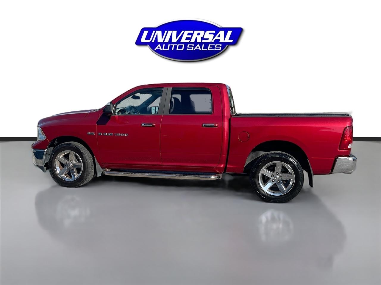 RAM 1500 4WD Crew Cab 140.5" Big Horn 2012