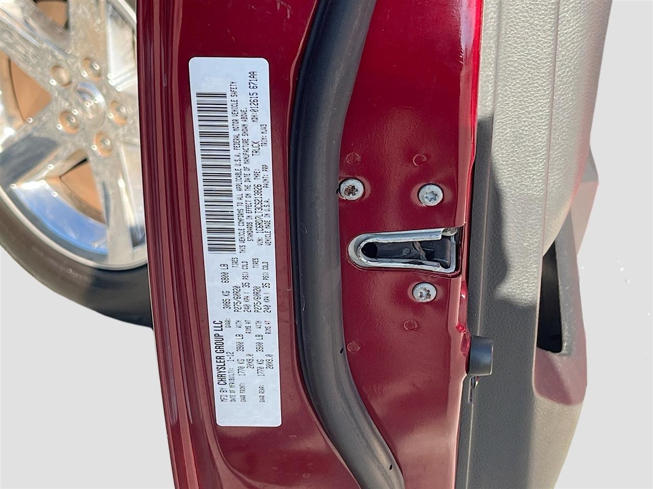 RAM 1500 4WD Crew Cab 140.5" Big Horn 2012