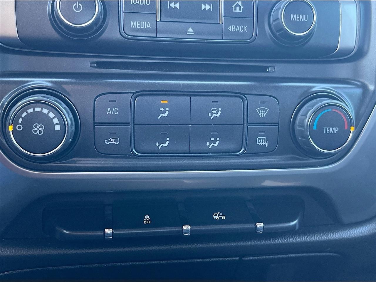 Chevrolet Silverado 1500 2WD Crew Cab 143.5" LT w/1LT 2014