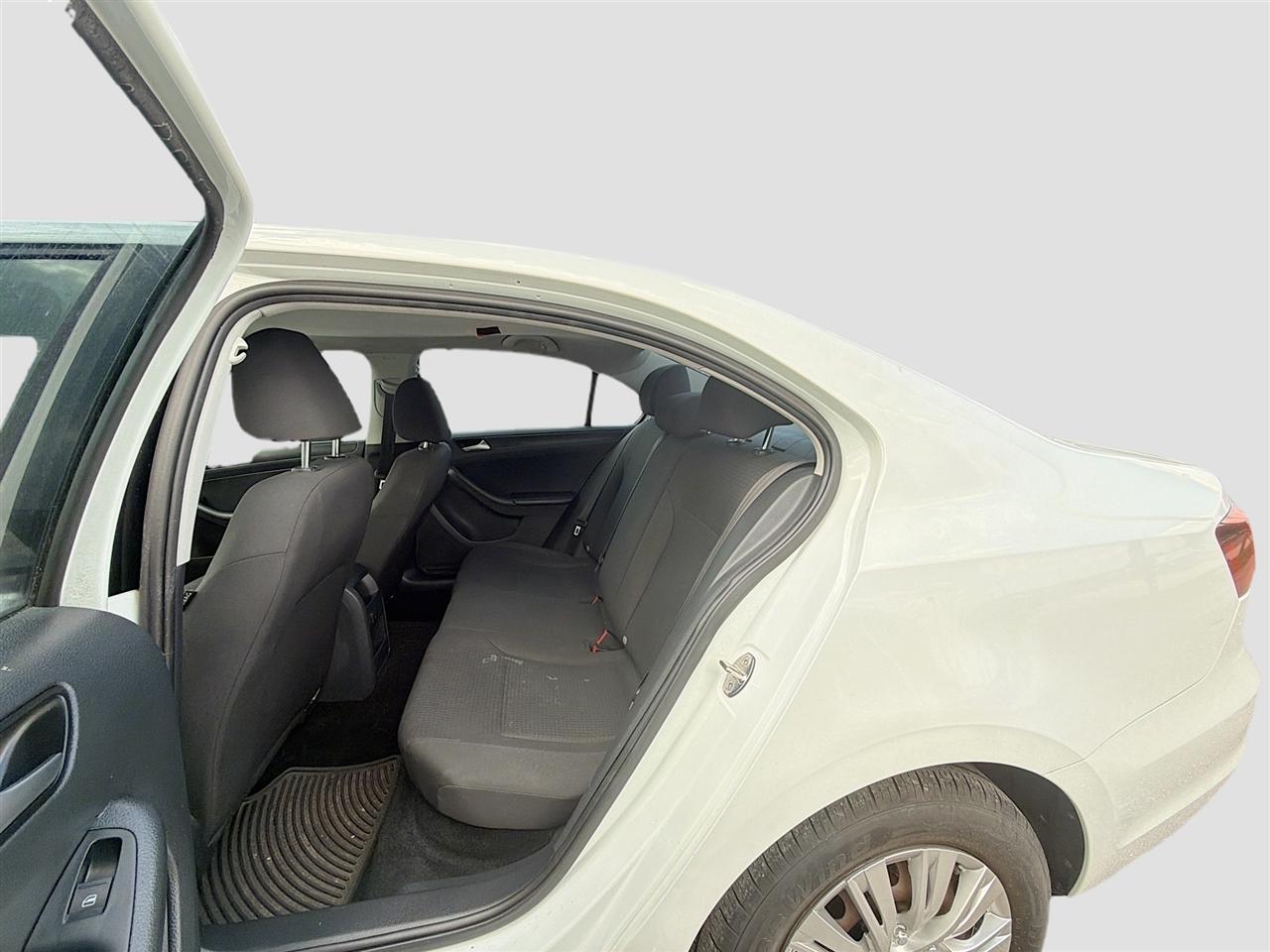 Volkswagen Jetta Sedan 4dr Auto 1.4T S 2016