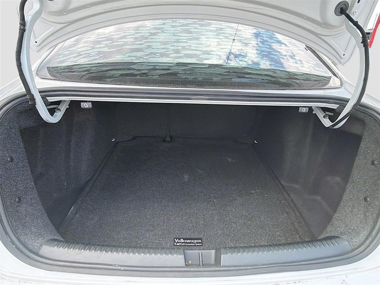 Volkswagen Jetta Sedan 4dr Auto 1.4T S 2016