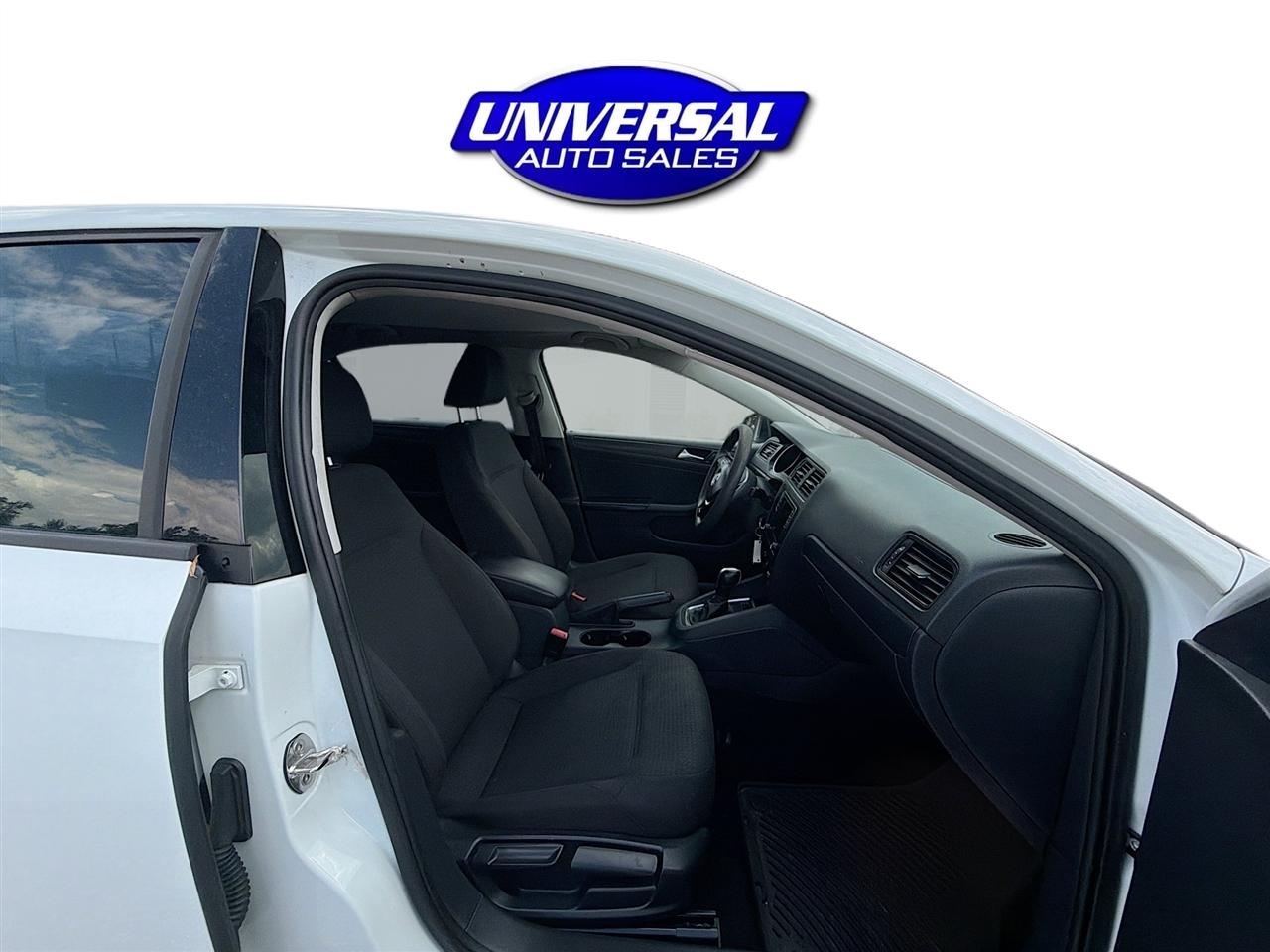 Volkswagen Jetta Sedan 4dr Auto 1.4T S 2016