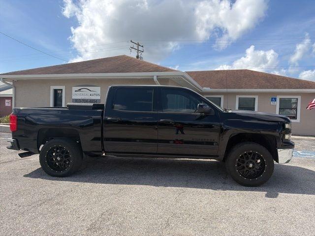 Chevrolet Silverado 1500 2WD Crew Cab 143.5" LT w/1LT 2015