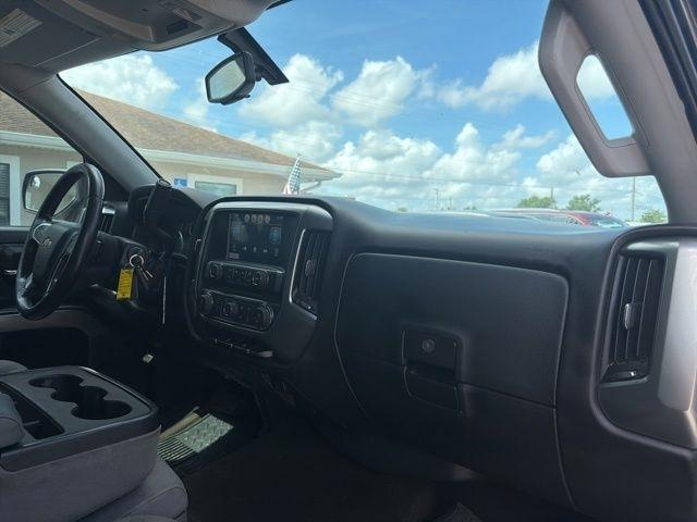 Chevrolet Silverado 1500 2WD Crew Cab 143.5" LT w/1LT 2015
