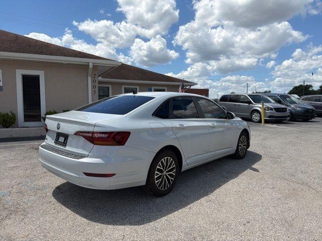Volkswagen Jetta R-Line Auto w/SULEV 2019