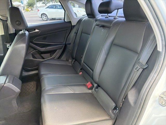 Volkswagen Jetta R-Line Auto w/SULEV 2019