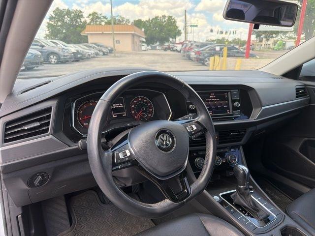 Volkswagen Jetta R-Line Auto w/SULEV 2019