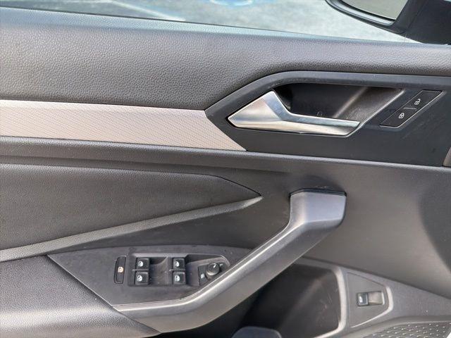 Volkswagen Jetta R-Line Auto w/SULEV 2019