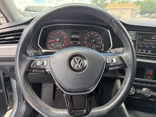 Volkswagen Jetta R-Line Auto w/SULEV 2019