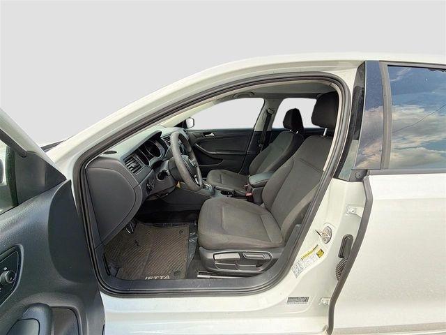 Volkswagen Jetta Sedan 4dr Auto 1.4T S 2016