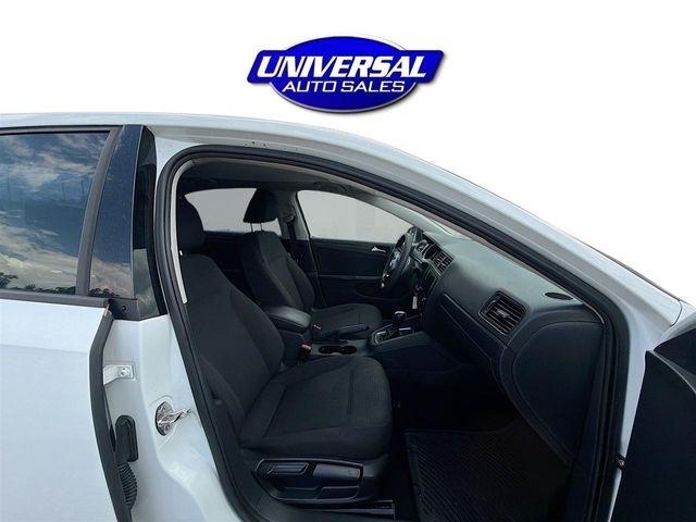 Volkswagen Jetta Sedan 4dr Auto 1.4T S 2016