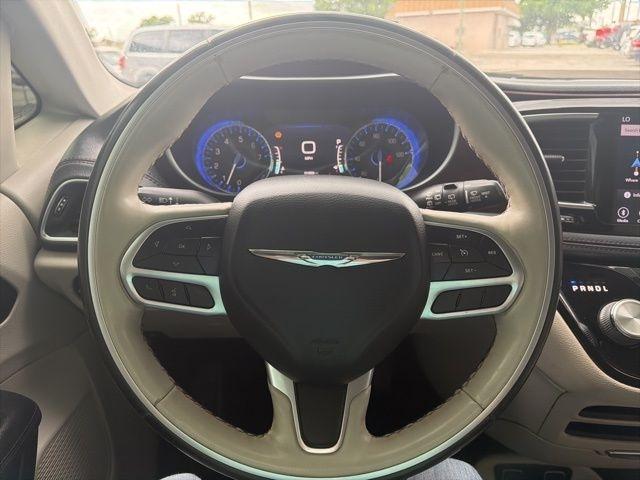 Chrysler Pacifica Limited FWD 2020