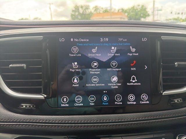 Chrysler Pacifica Limited FWD 2020