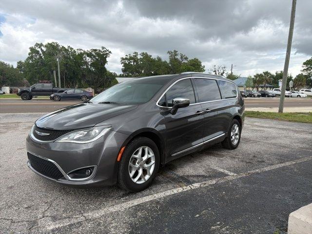 2020 Chrysler Pacifica Limited FWD