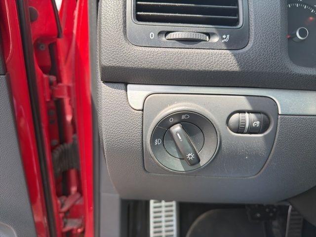 Volkswagen GTI 2dr HB DSG PZEV 2009