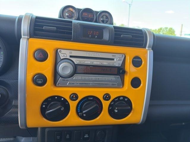 Toyota FJ Cruiser 2WD 4dr Auto (Natl) 2007