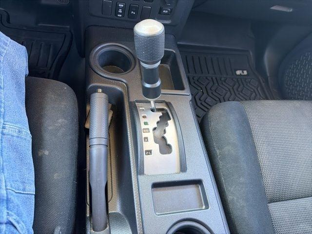 Toyota FJ Cruiser 2WD 4dr Auto (Natl) 2007