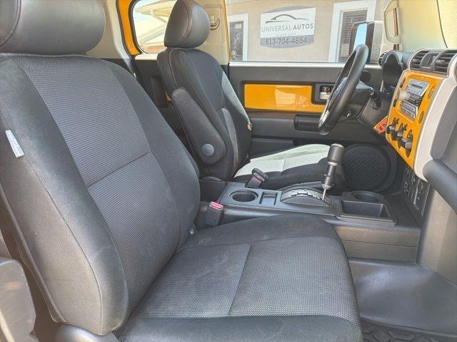 Toyota FJ Cruiser 2WD 4dr Auto (Natl) 2007