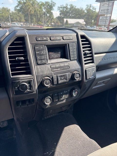 Ford Super Duty F-250 SRW Lariat 4WD SuperCab 8' Box 2021
