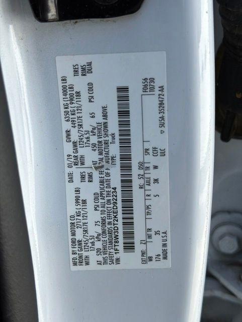 Ford Super Duty F-350 DRW King Ranch 4WD Crew Cab 8' Box 2019