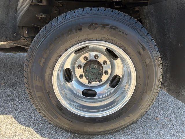 Ford Super Duty F-350 DRW King Ranch 4WD Crew Cab 8' Box 2019