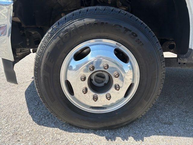 Ford Super Duty F-350 DRW King Ranch 4WD Crew Cab 8' Box 2019