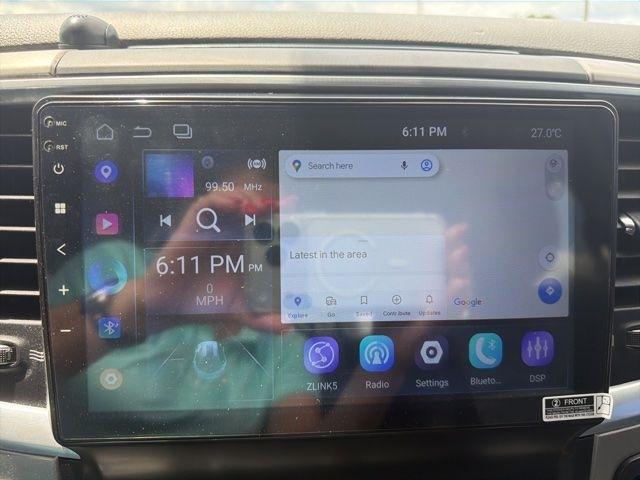 RAM 3500 Big Horn 4x4 Crew Cab 6'4" Box 2017