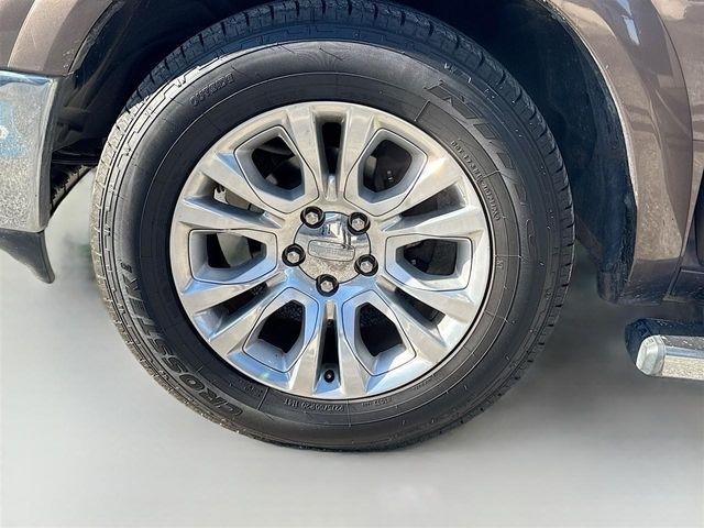 RAM 1500 Longhorn 4x2 Crew Cab 6'4" Box *Ltd Avail* 2018