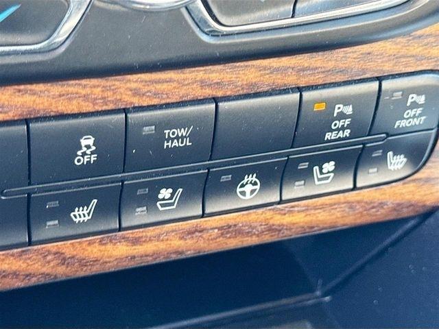 RAM 1500 Longhorn 4x2 Crew Cab 6'4" Box *Ltd Avail* 2018