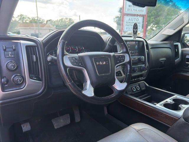GMC Sierra 1500 4WD Crew Cab 143.5" SLT 2018
