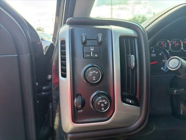 GMC Sierra 1500 4WD Crew Cab 143.5" SLT 2018