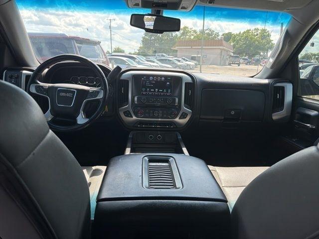 GMC Sierra 1500 4WD Crew Cab 143.5" SLT 2018