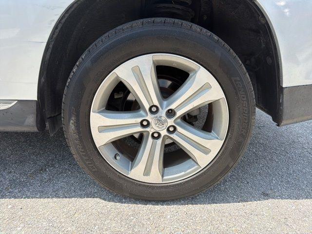 Toyota Highlander FWD 4dr V6 Limited (Natl) 2012