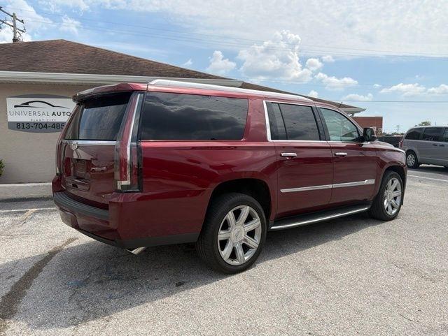 Cadillac Escalade ESV 2WD 4dr Luxury 2018