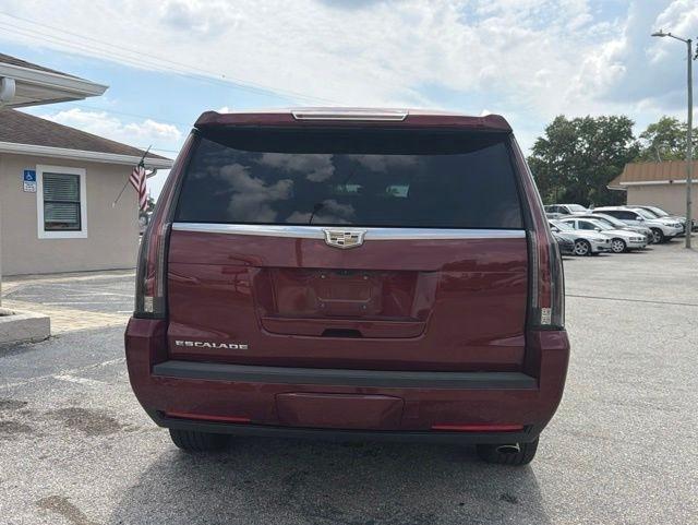 Cadillac Escalade ESV 2WD 4dr Luxury 2018