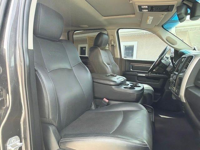 RAM 2500 Laramie 4x4 Crew Cab 6'4" Box 2017