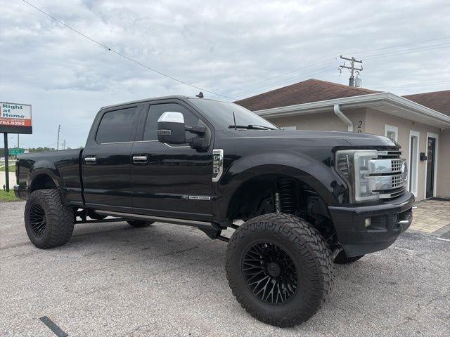 Ford Super Duty F-250 SRW King Ranch 4WD Crew Cab 8' Box 2019