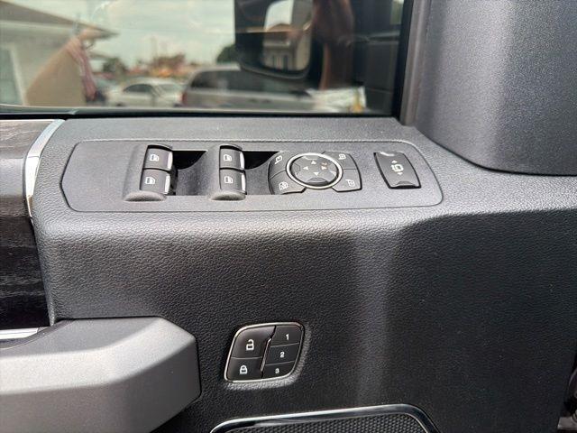 Ford Super Duty F-250 SRW King Ranch 4WD Crew Cab 8' Box 2019