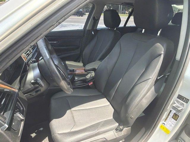 BMW 3 Series 4dr Sdn 328i RWD South Africa 2015